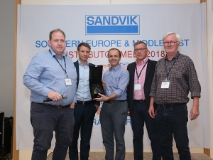 Lutze Process receives the “Passion to win award” from Sandvik