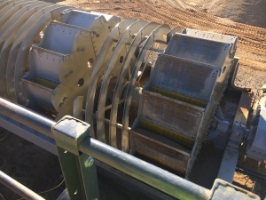 Succesvolle indienstname van een dubbel classificeringszandwiel type DSD 4011/09 BL120 gefabriceerd door firma SMT-Stichweh en verkocht door Lutze Process.